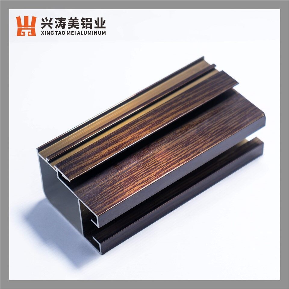 „Opulence Woodgrain“ aliuminio profilis