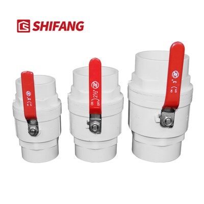 Válvula de esfera de alça de aço PVC