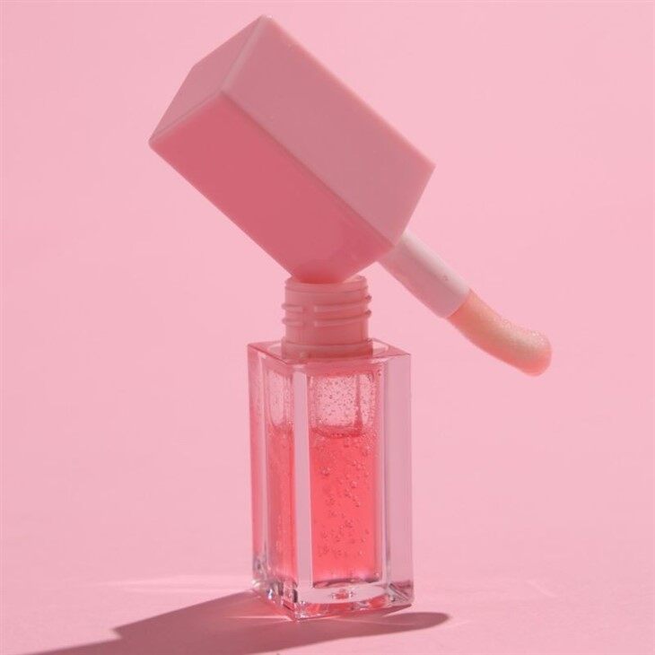 Bomb Shinny Lipgloss Branded