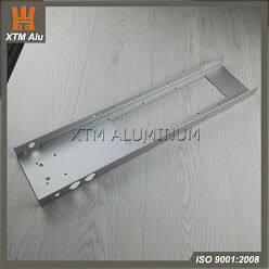 Profil Penyemperitan Aluminium Industri Machined CNC Dengan Punching Atau Lubang Penggerudian