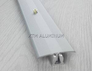 آلومینیوم انعطاف پذیر لمینیت طبقه انتقال نوار لوازم جانبی اصلاح کف انتقال نوار مشخصات برای دکوراسیون