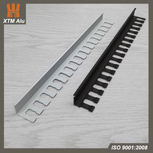 De haute qualité adaptent la garniture en forme de tuile formée par métal de bronze d'alliage de matériel de finition différente de couleur pour le revêtement de plancher de stratifié