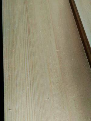 Chapa de pino en rodajas