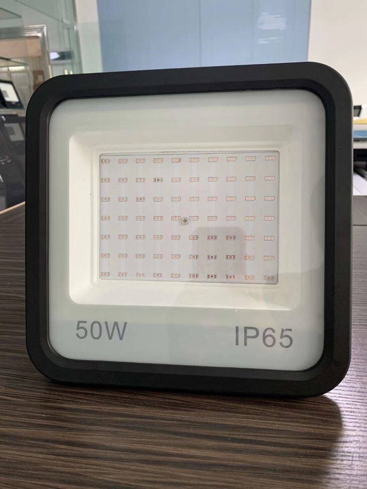 New Arrival Outdoor Die-Cast Aluminum Round Square 50W LED Fixture