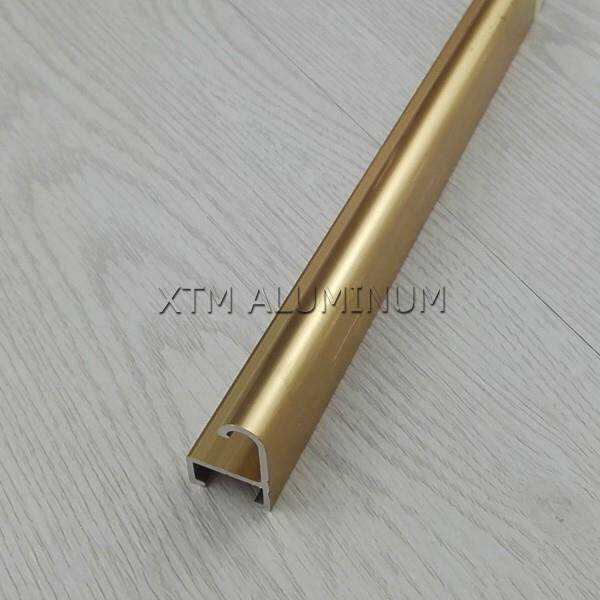 Black Aluminum Angle Trim