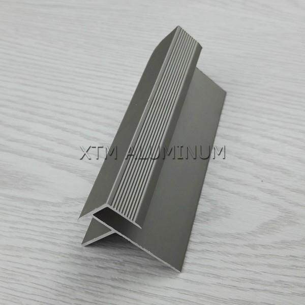 Black Aluminum Angle Trim