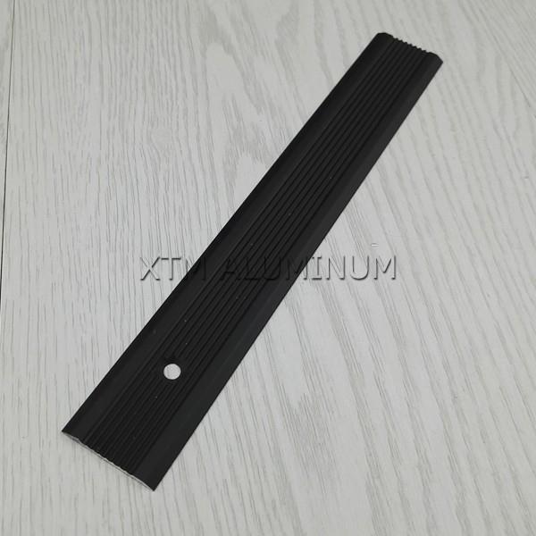 Strip Between Carpet And Floor