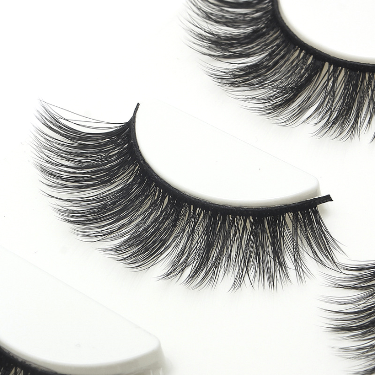 Lashes Mionc Faux Solas Lámhdhéanta 3D