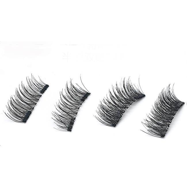 Natural Looking Magnetic Lashes (2)