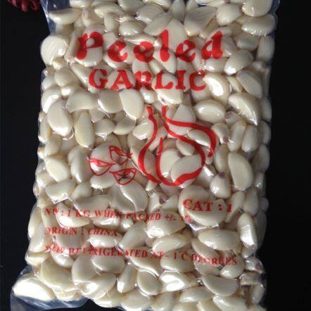 กระเทียมแดงปอกเปลือก