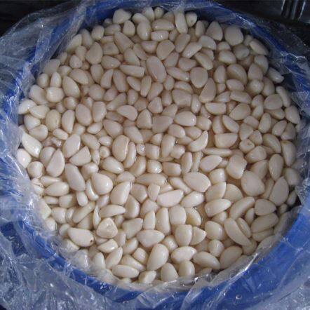 Ajo Pelado En Salado