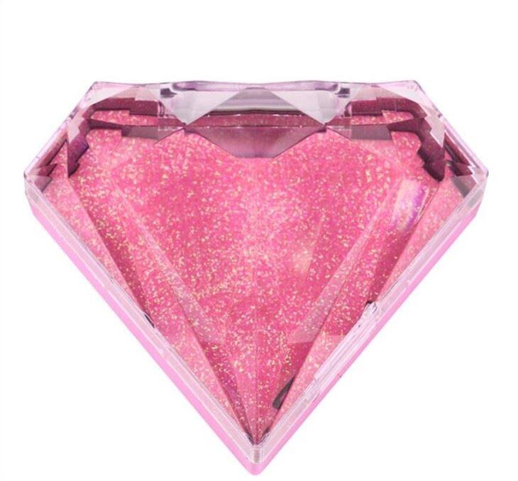 PINK COLOR EYELASHES PACKING