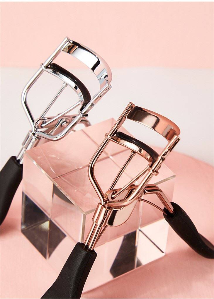 12113612319_261415536