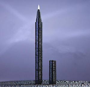 Fabhraí soiléire peann greamaitheach eyeliner