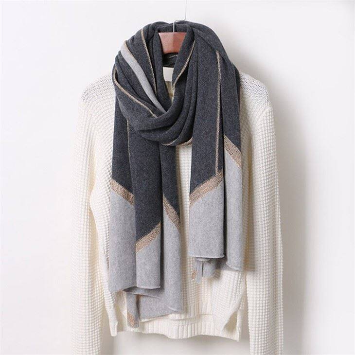 100% Cashmere Stripe Wide Scarf