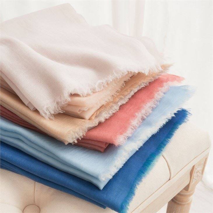 2020 Inner Mongolia Ultra Thin Water Soluble With Ladies Gradient Color Cashmere Scarf