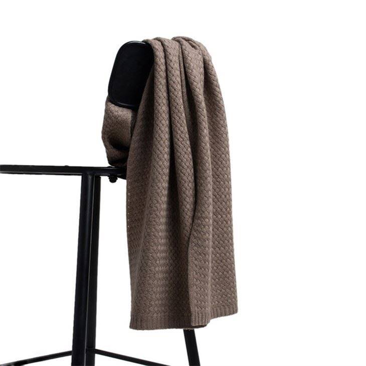 Cable Knit Oversize Cashmere Poncho