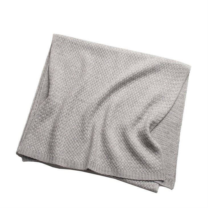 Cable Knit Oversize Cashmere Poncho