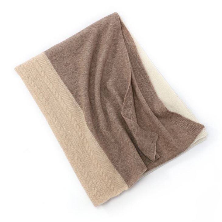 Cable Knit Cashmere Scarf