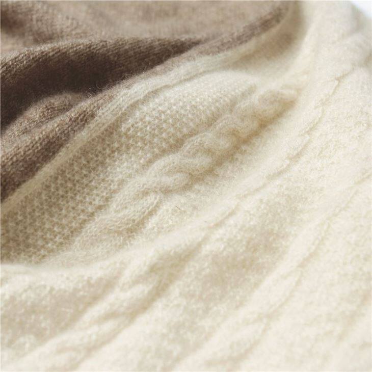 Cable Knit Cashmere Scarf