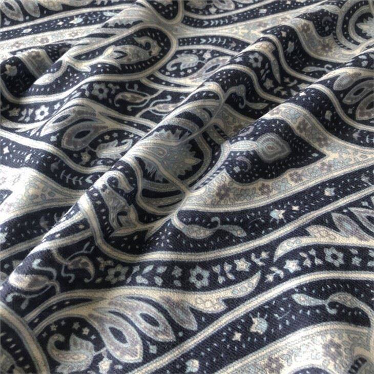 Classic Paisley Print Worsted Cashmere Scarf