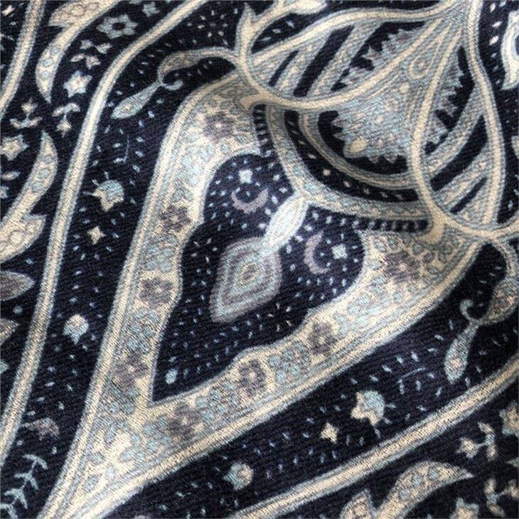 Classic Paisley Print Worsted Cashmere Scarf