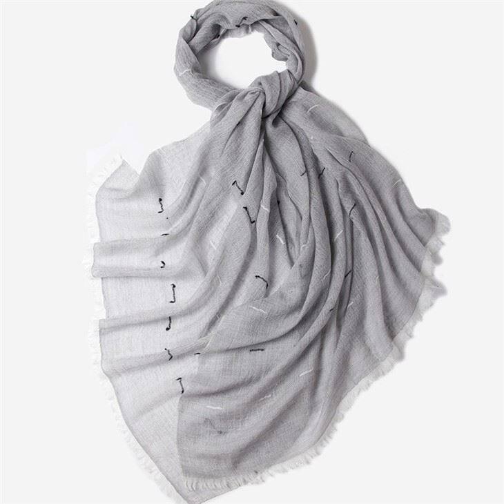 Jacquard Worsted Cashmere Scarf For Woman
