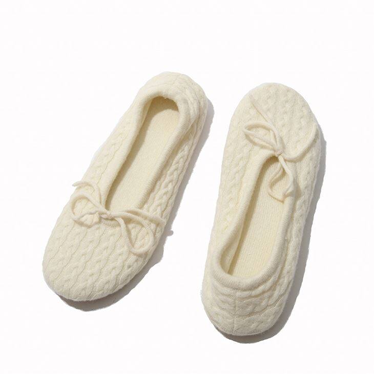 Knitted 100% Cashmere Pantouf