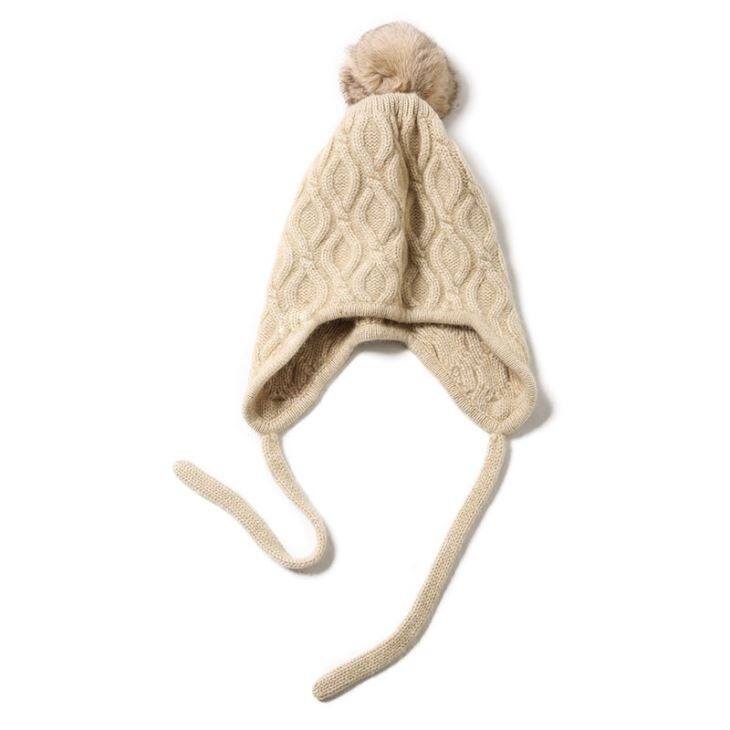 Lady Cable Knitted Ear Cap Beanie