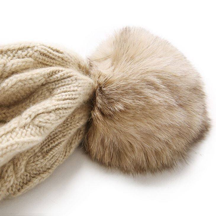 Lady Cable Knitted Ear Cap Beanie