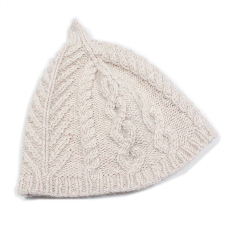 Lady Hand Knitting Cashmere Beanie