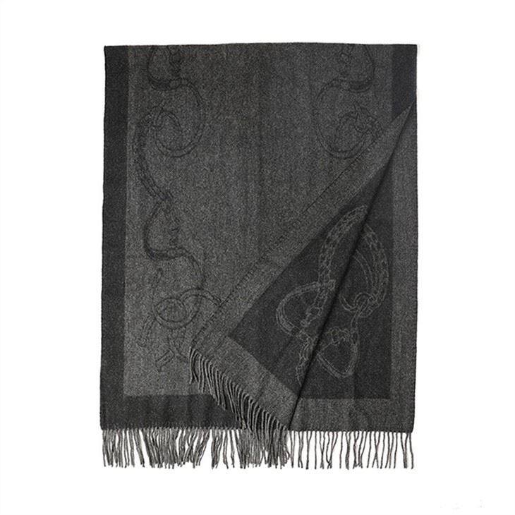 روسری پشمی ژاکارد بزرگ مشکی