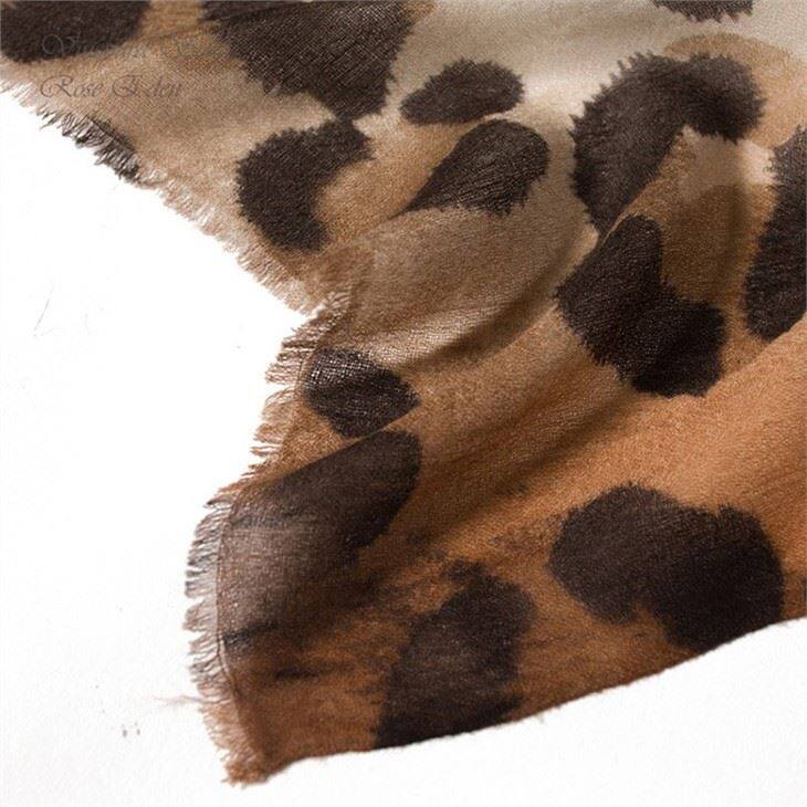 Leopard Print Worsted Cashmere Scarf