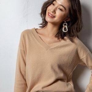 Damski kaszmirowy sweter z dekoltem w kształcie litery V