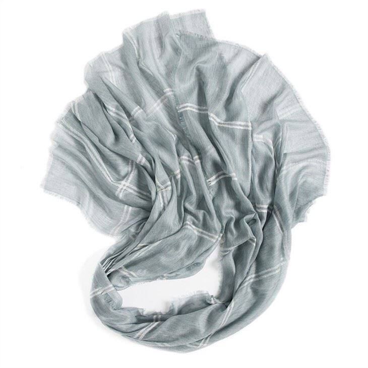 Yumshoq kashmir sharf