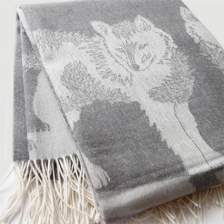 Twin Size Animal Pattern Jacquard Wool Blanket