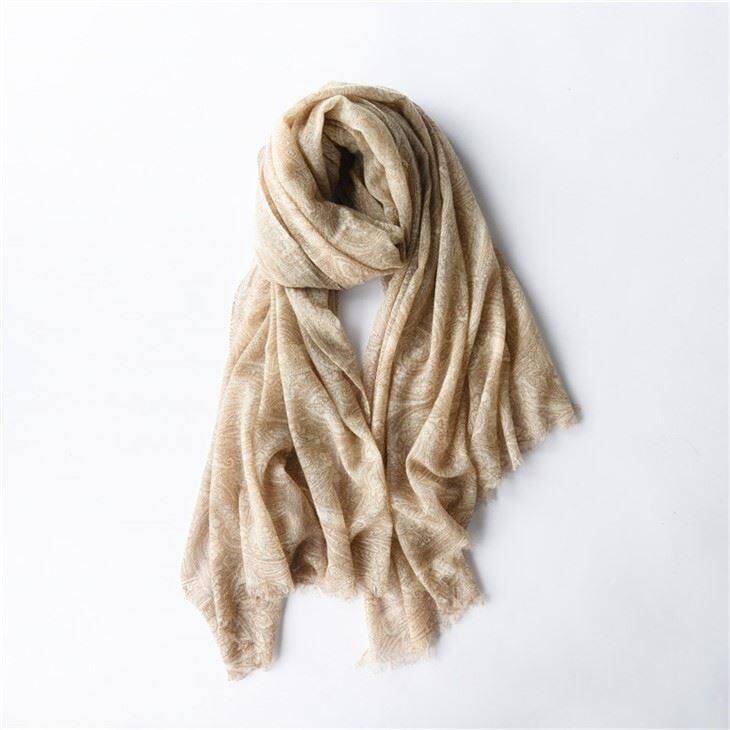 روسری ترمه بسیار نازک با چاپ پیزلی