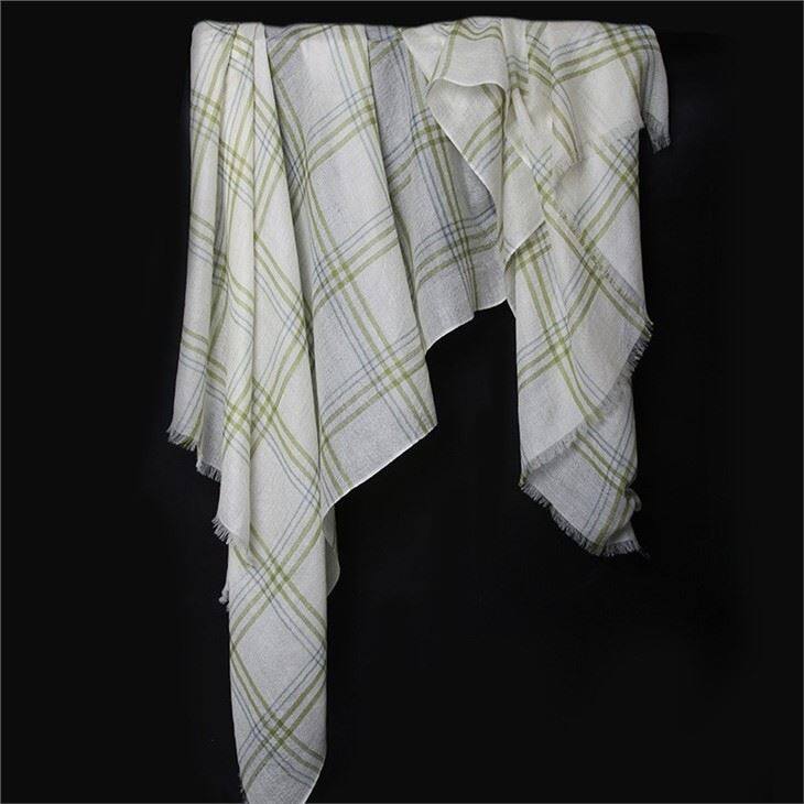 Versatile Checked Plaid Tartan Cashmere Scarf