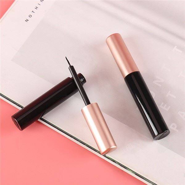 3 Pairs Magnetic Eyelashes With 1 Eyeliner