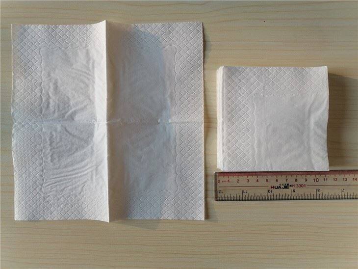 resterant 4 fold lunch serviettes napkins