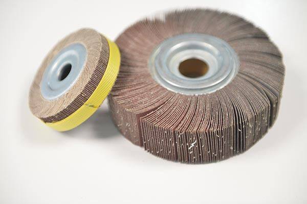 Flap Wheel Cutting Machine