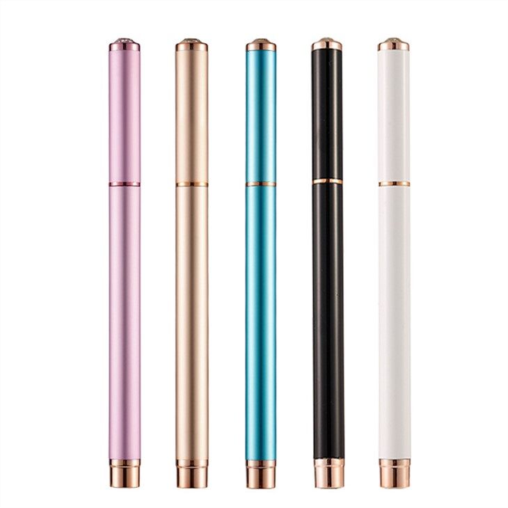 2 í 1 Magic Eyeliner No Smudge