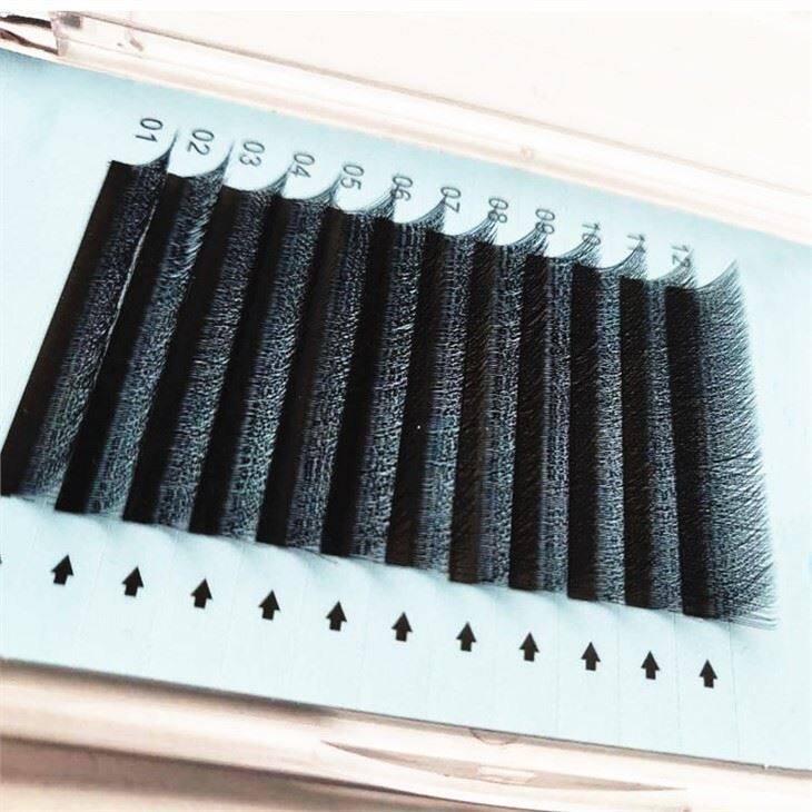4D clover lashes