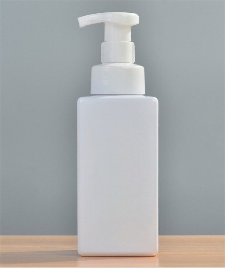 lash extension cleanser