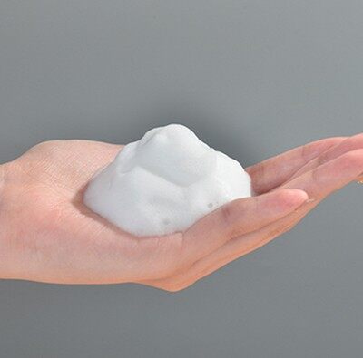 lashes extension cleanser