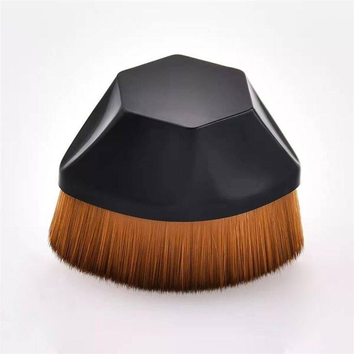 black foundation brush