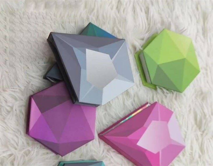 prismatic lashes boxes