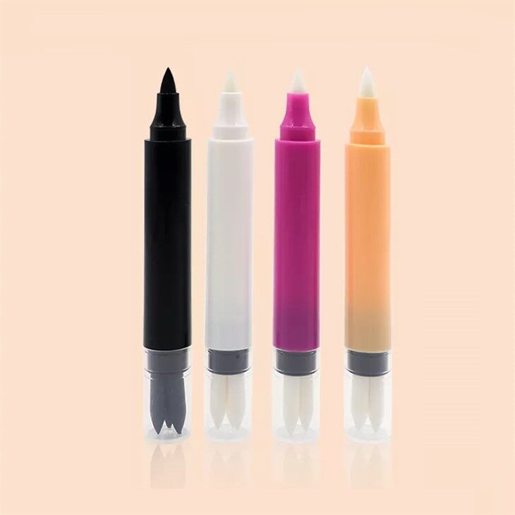 Vegánske removerové pero v make -up