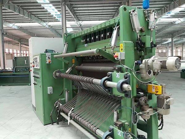 Abrasive Cloth Belt Slitting Machine-Wide