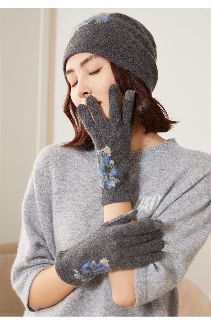 Knitted 100% Cashmere Mittens